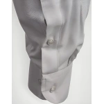 D_NQ_NP_2X_934451-MLB86285253613_062025-F-camisa-breda-manga-longa-01121250-passa-facil-lisa-com-bolso